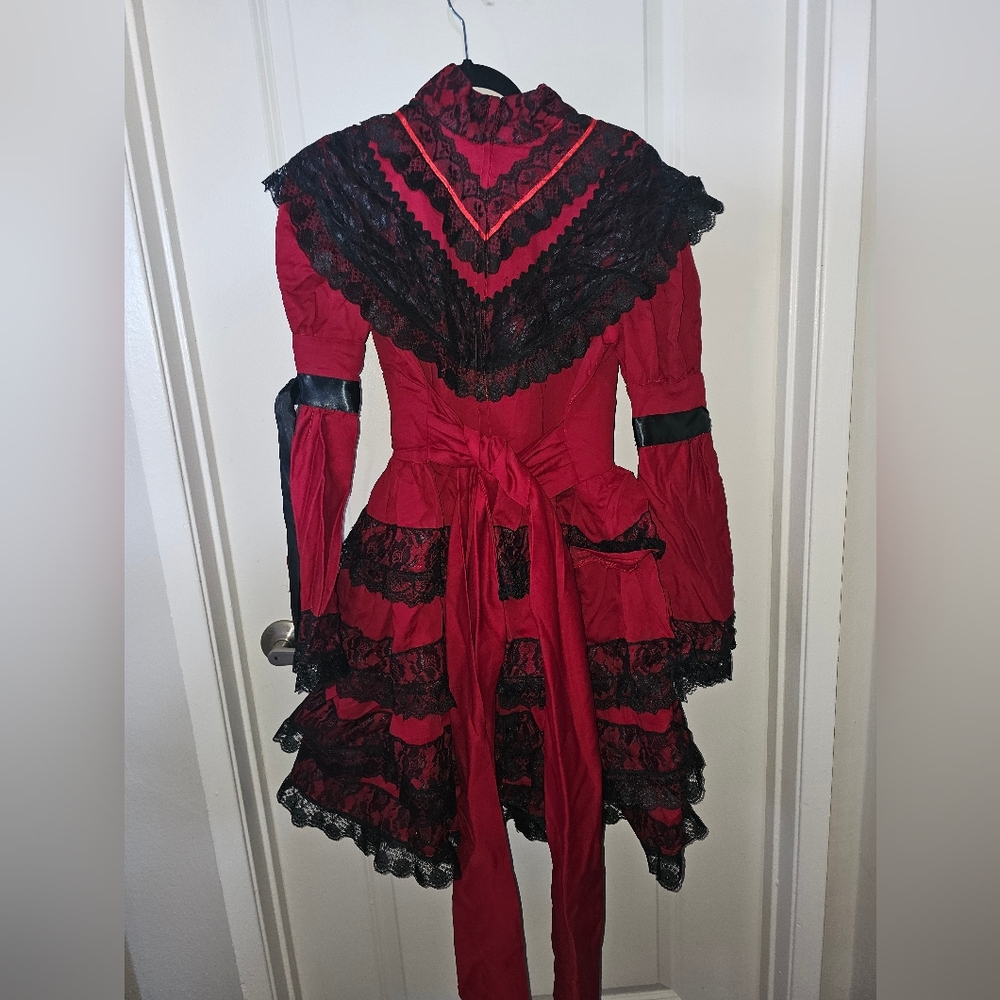 Gothic Lolita Dress And Matching Bonnet